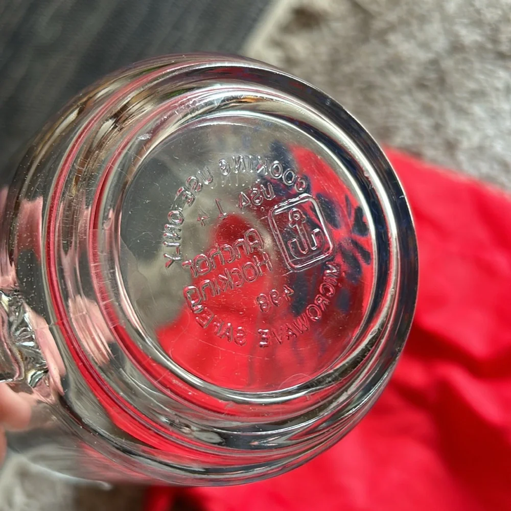 Anchor Hocking 2 cup blue measuring cup
